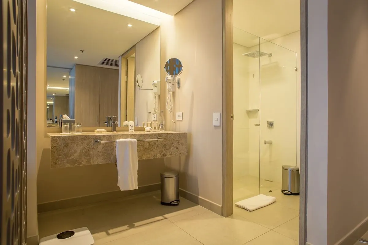 Junior Suite King con Balcón ESTELAR Cartagena de Indias Hotel & Centro de Convenciones Colombia - Cartagena Junior Suite King con Balcón ESTELAR Cartagena de Indias Hotel & Centro de Convenciones Colombia - Cartagena