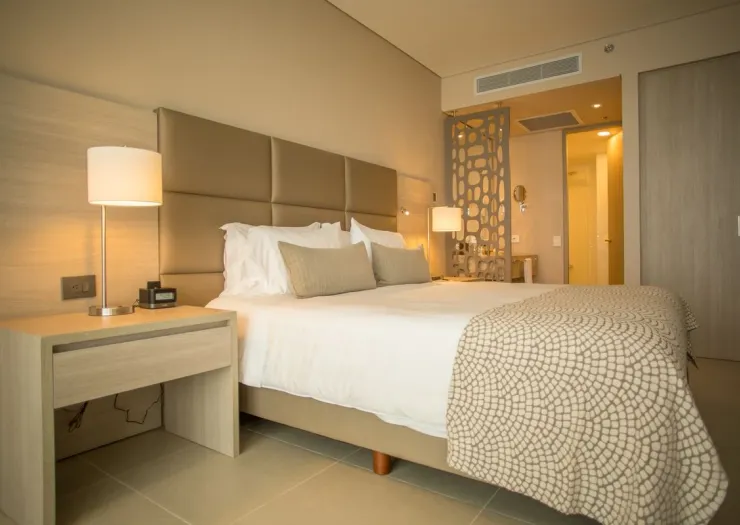 Junior Suite King con Balcón ESTELAR Cartagena de Indias Hotel & Centro de Convenciones Colombia - Cartagena Junior Suite King con Balcón ESTELAR Cartagena de Indias Hotel & Centro de Convenciones Colombia - Cartagena