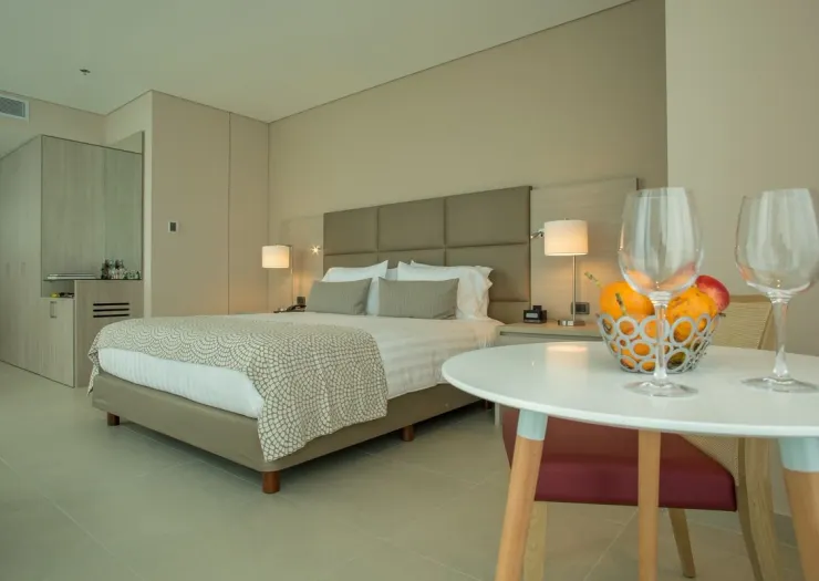 Junior Suite King con Balcón ESTELAR Cartagena de Indias Hotel & Centro de Convenciones Colombia - Cartagena Junior Suite King con Balcón ESTELAR Cartagena de Indias Hotel & Centro de Convenciones Colombia - Cartagena